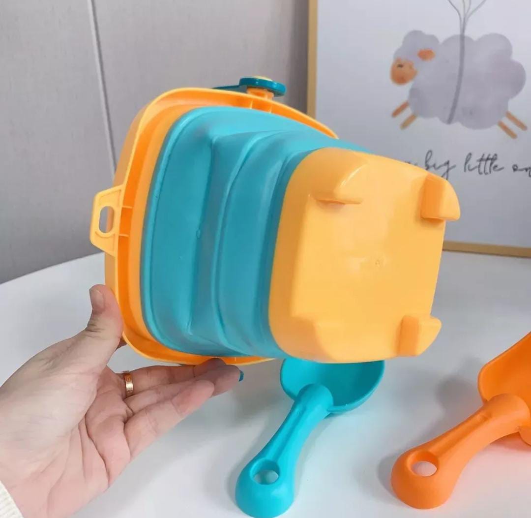 JUEGO DE PLAYA BALDE PLEGABLE SILICONA CON ACCESORIOS - 3
