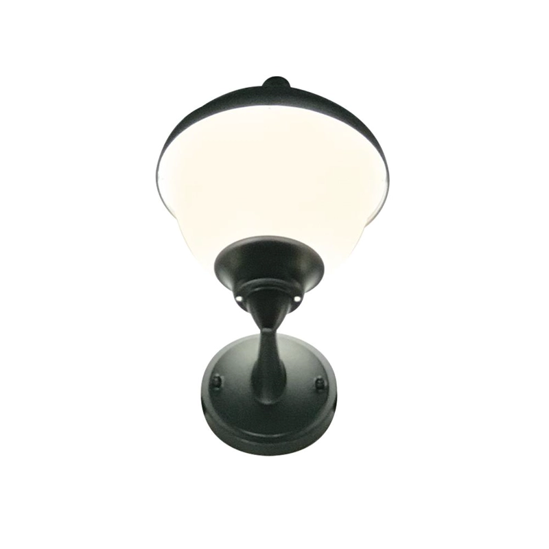 APLIQUE UNIDIRECCIONAL DE ESTILO CONTEMPORANEO, IDEAL PARA ILUMINAR TERRAZAS O FACHADAS BAJO ALERO. - 4