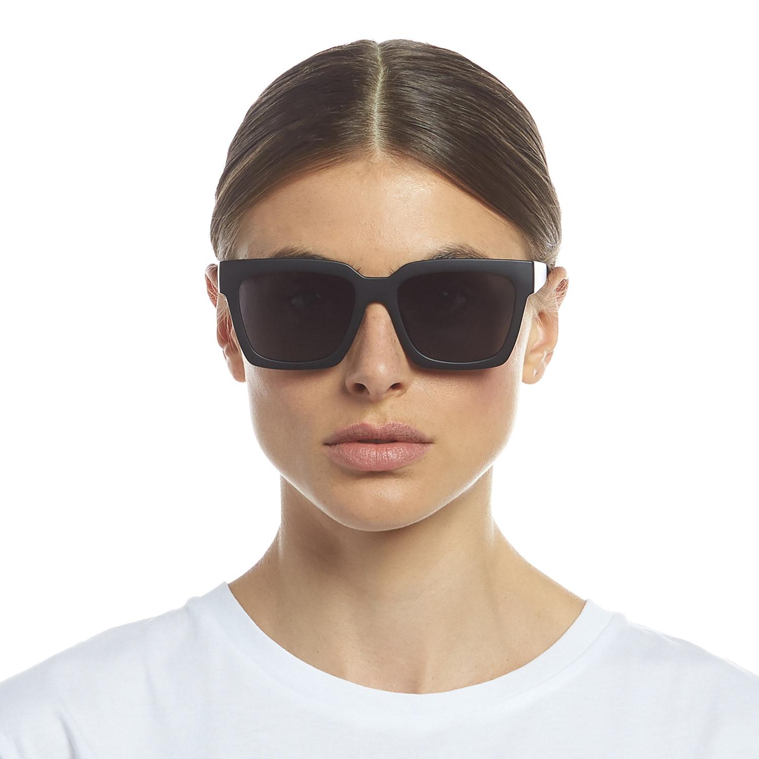 ANTEOJOS DE SOL WEEKEND RIOT MATTE BLACK - SMOKE MONO POLARIZED - 3