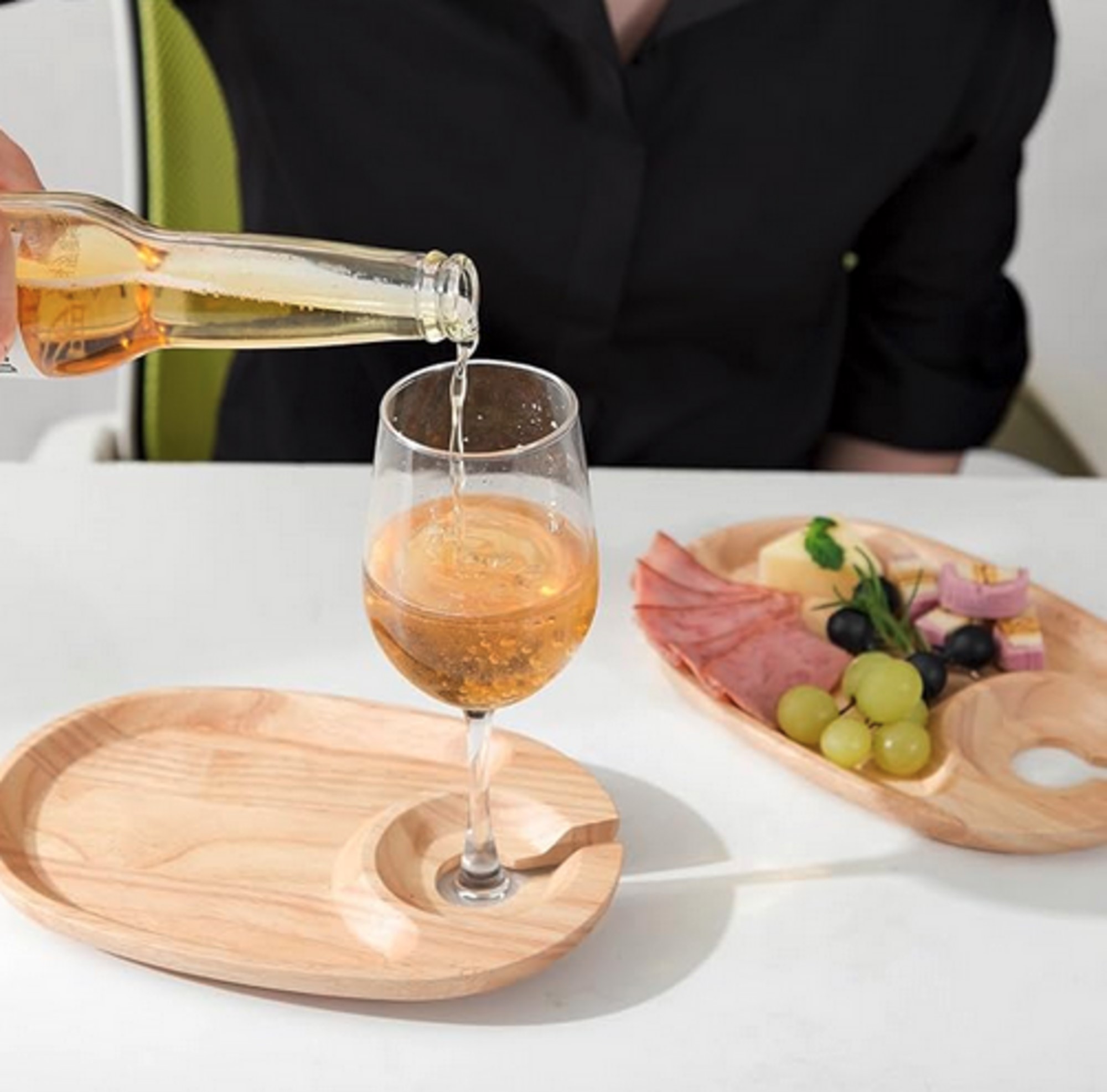 PLATO TABLA PICOTEO MADERA ASADO APERITIVOS CON SOPORTE COPAS - 4