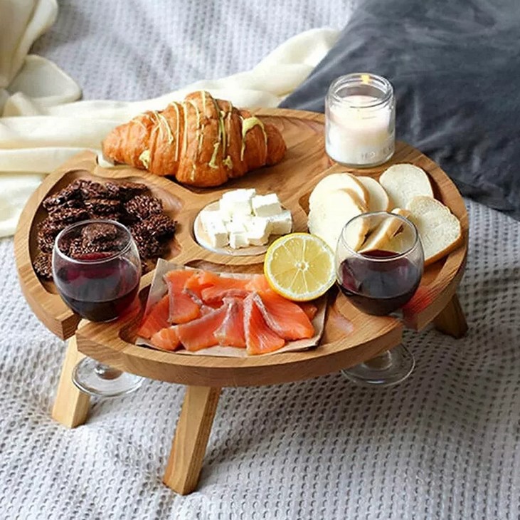 MESA DE MADERA PICNIC PLEGABLE SOPORTE COPAS TABLA PICOTEO - 4