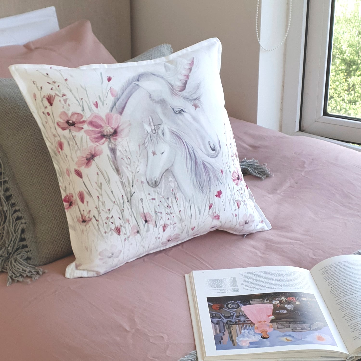 FUNDA COJÍN 45X45 ESTAMPADA UNICORNIO - 2