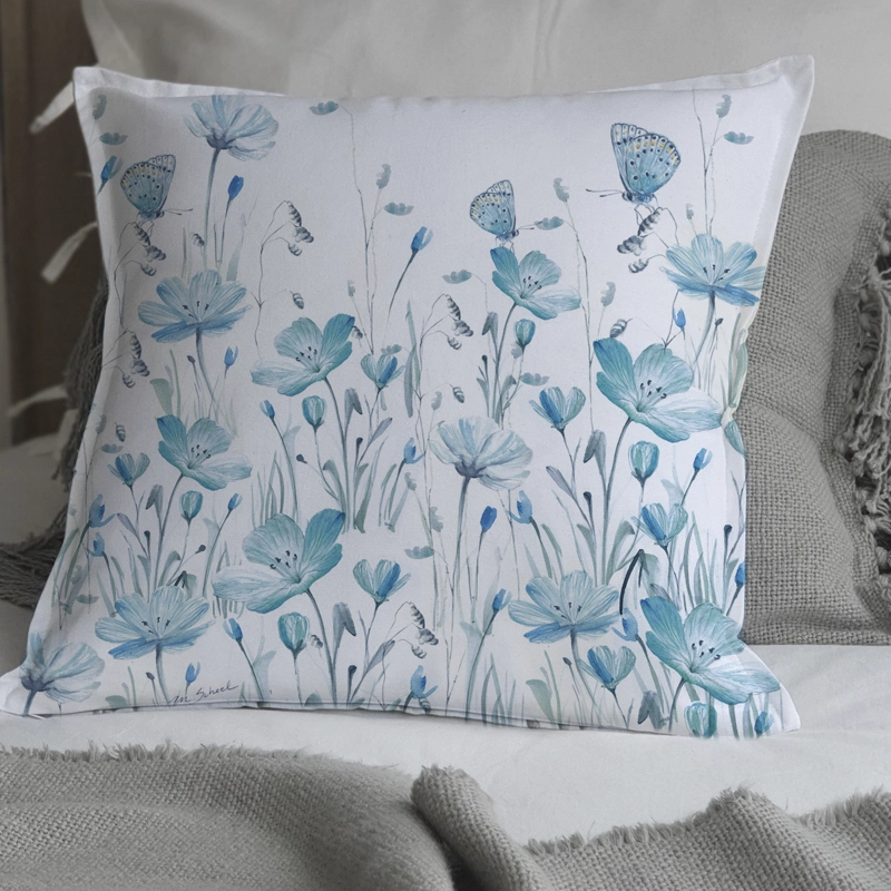 FUNDA COJÍN 45X45 ESTAMPADA FLORCITAS Y MARIPOSAS TURQUESA - 2