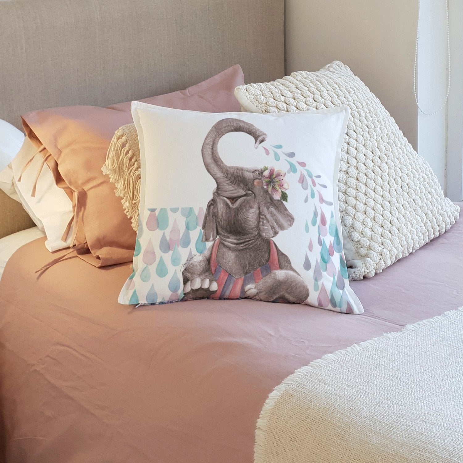 FUNDA COJÍN ESTAMPADO 45X45 ELEFANTA - 2