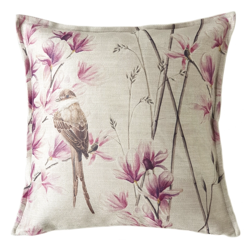FUNDA COJÍN MARGARITA SCHEEL PARA CASA ALVARINHO MARISA MAGNOLIA Y CAZATIJERETA 45 X 45 CM - 1