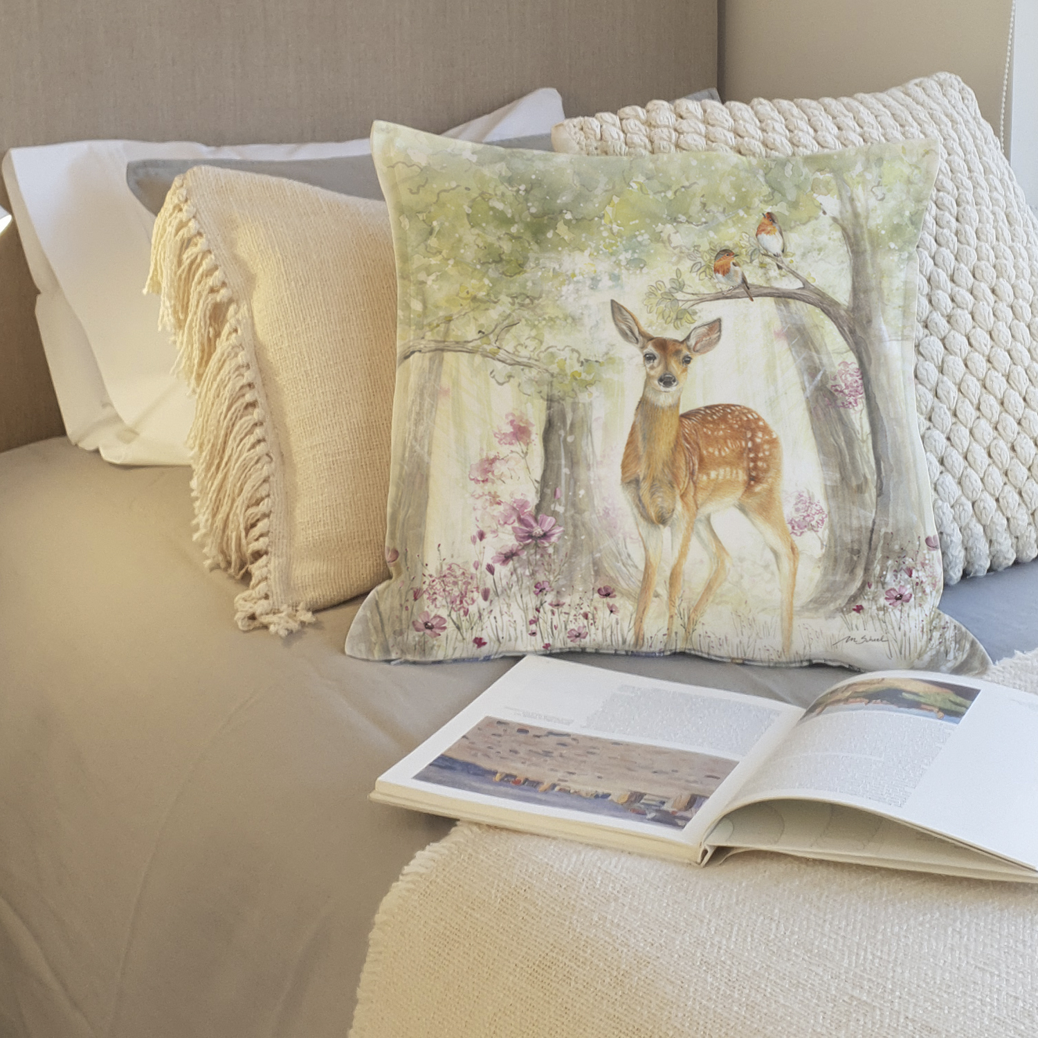FUNDA COJÍN MARGARITA SCHEEL PARA CASA ALVARINHO ALGODÓN BAMBI BOSQUE 45 X 45 CM MULTICOLOR - 2
