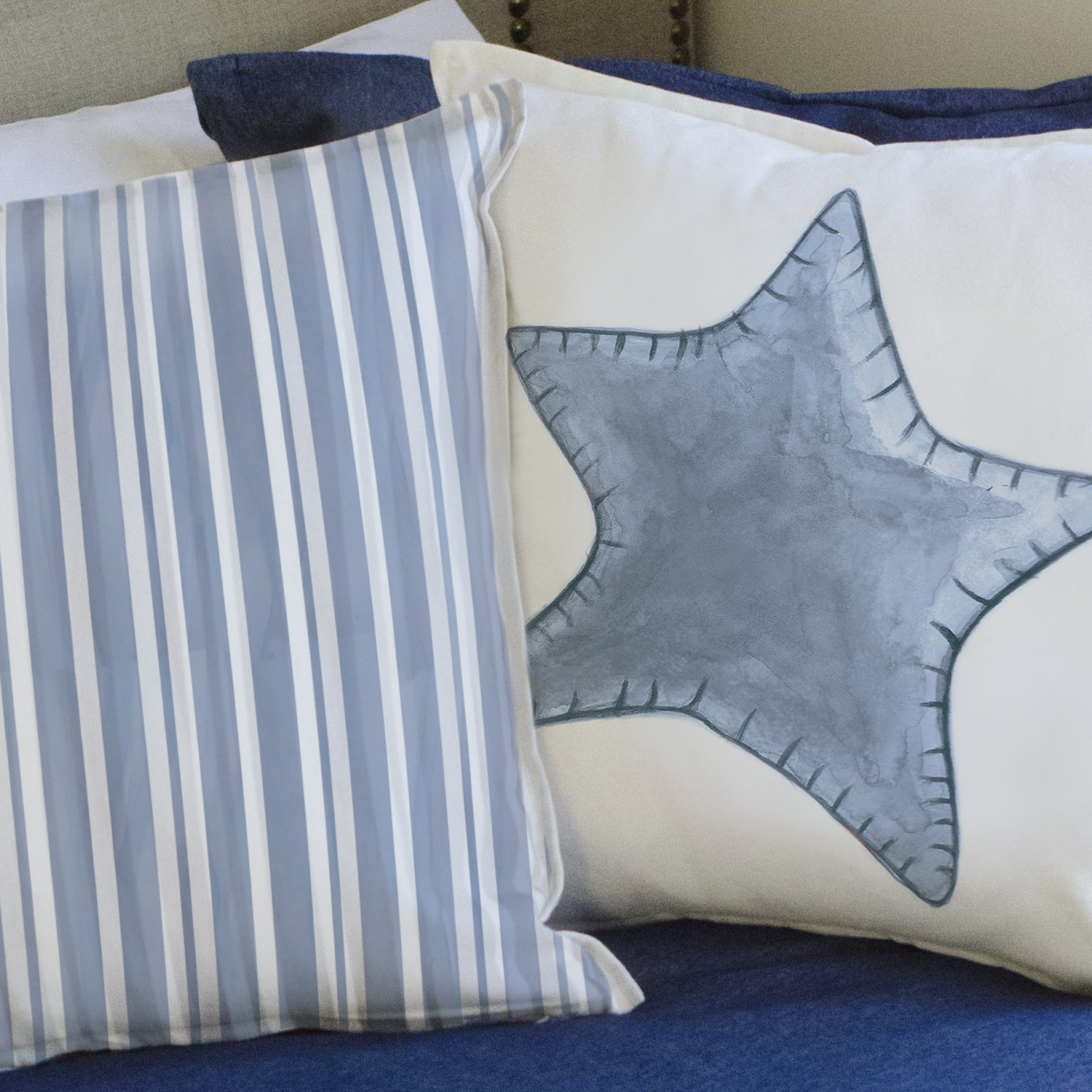 FUNDA COJÍN MARGARITA SCHEEL PARA CASA ALVARINHO ALGODÓN ESTRELLA SOLITARIA 45 X 45 CM AZUL - 2