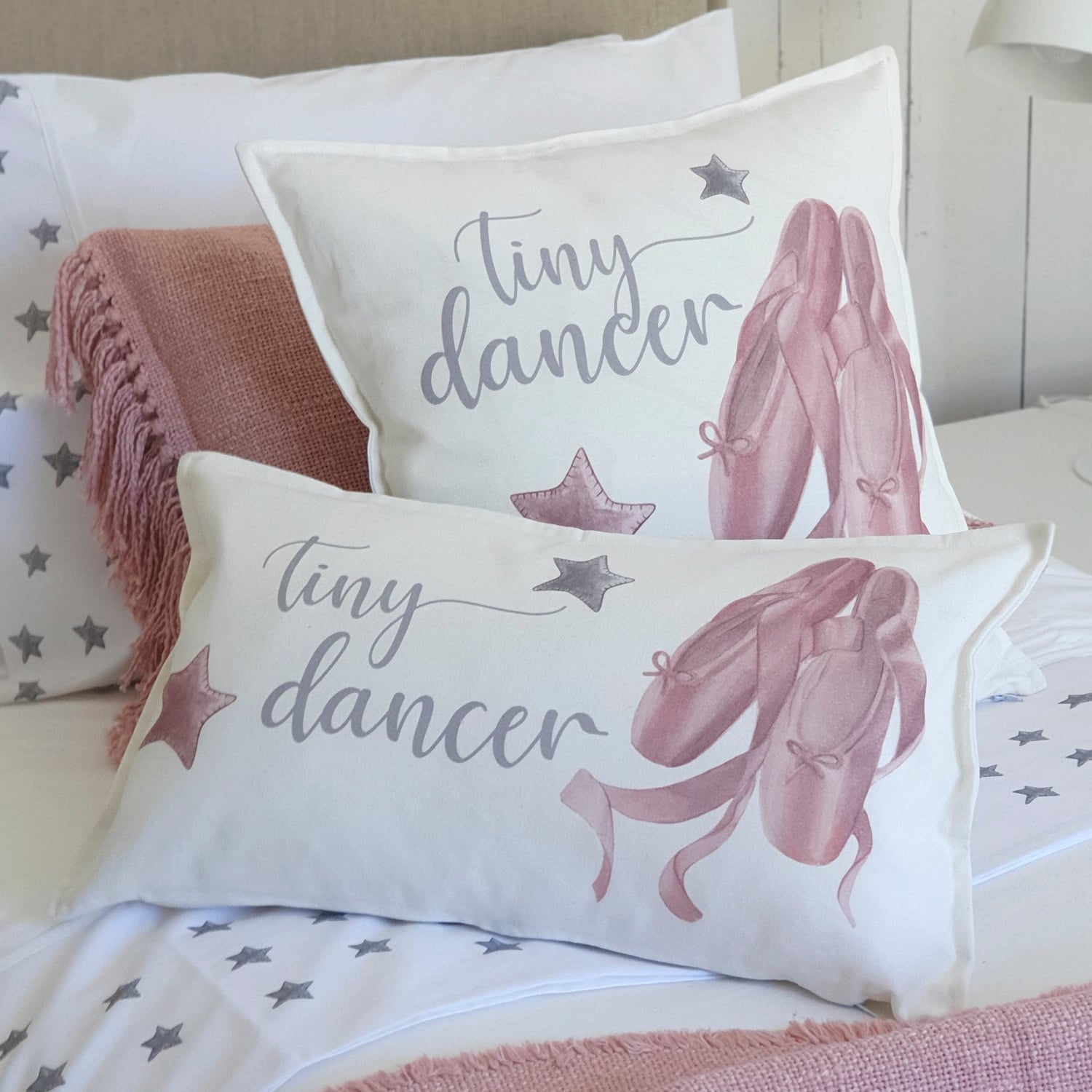 FUNDA COJÍN MARGARITA SCHEEL PARA CASA ALVARINHO ALGODÓN TINY DANCER 50 X 30 CM MULTICOLOR - 2