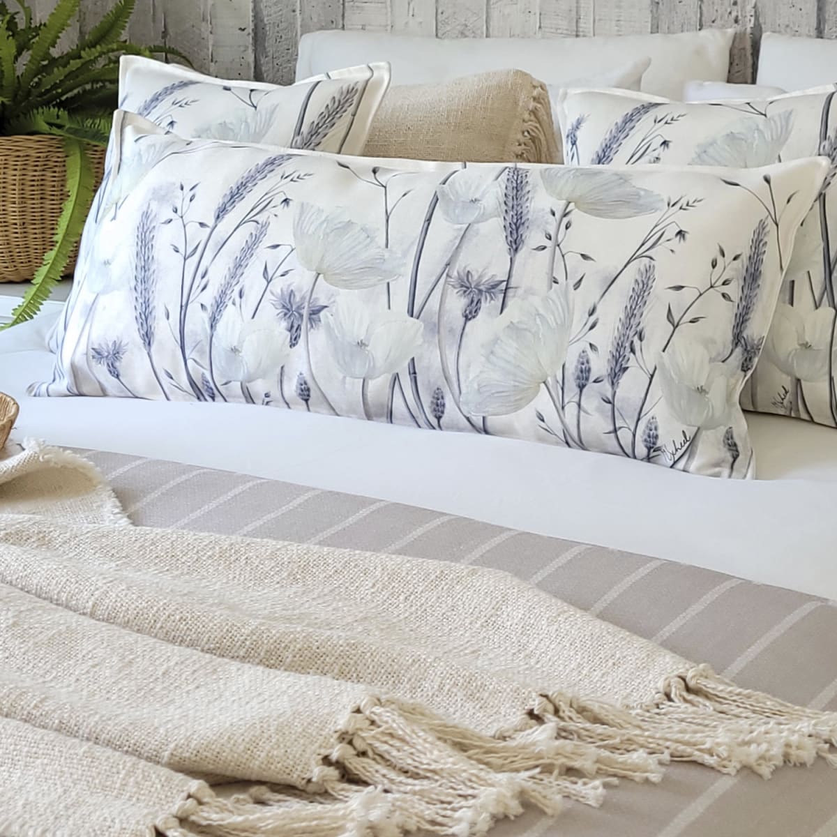 COJÍN MARGARITA SCHEEL PARA CASA ALVARINHO MARISA AMAPOLAS Y TRIGOS XL 90 X 40 CM MULTICOLOR - 2