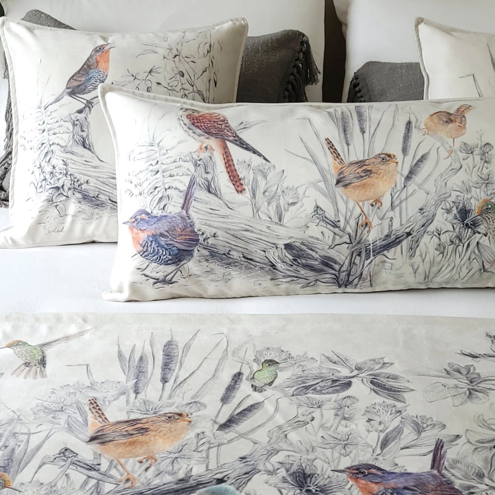 COJÍN MARGARITA SCHEEL PARA CASA ALVARINHO VELVET ENCANTO NATIVO XL 90 X 40 CM MULTICOLOR - 3