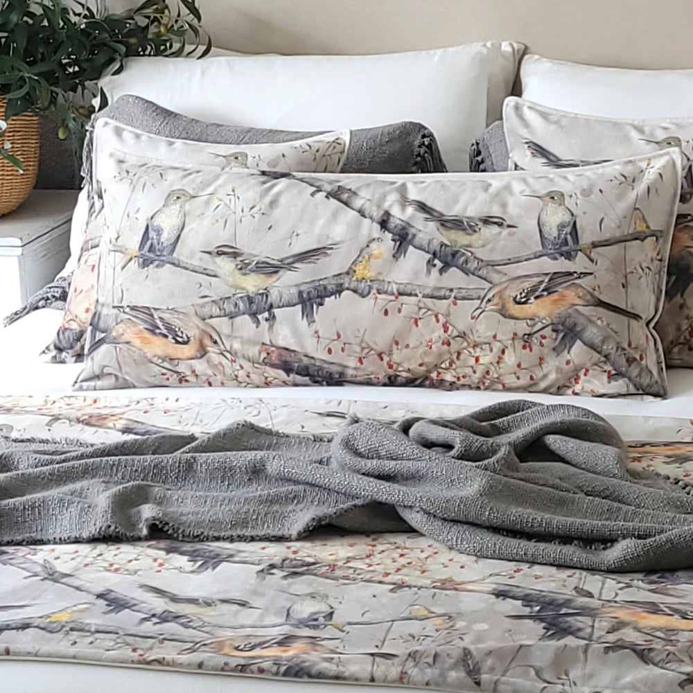 COJÍN MARGARITA SCHEEL PARA CASA ALVARINHO VELVET MIX RAYADITO XL 90 X 40 CM MULTICOLOR - 2