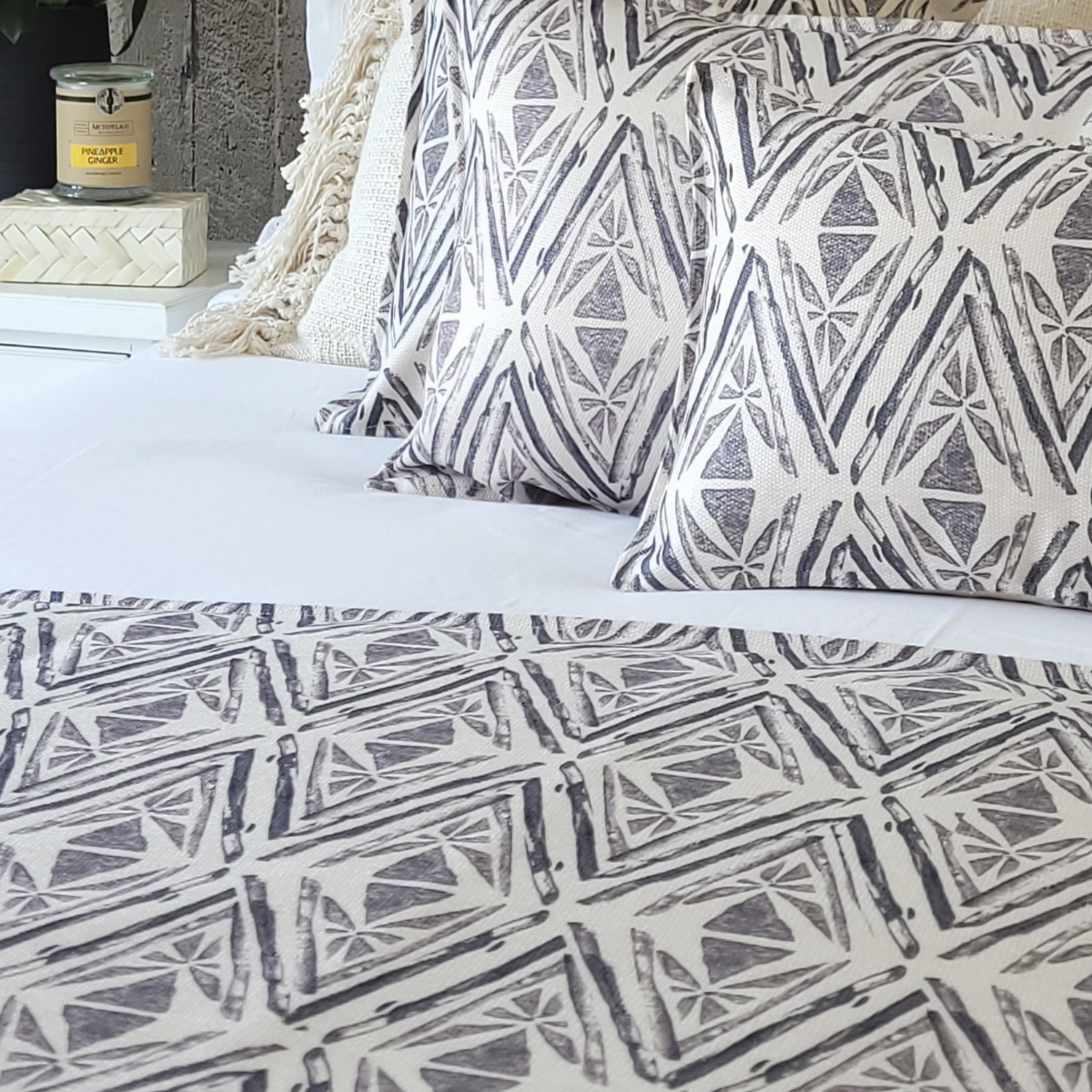 PIECERA MARGARITA SCHEEL PARA CASA ALVARINHO MARISA ROMBOS TRIBALES 140 X 70 CM CRUDO - 3