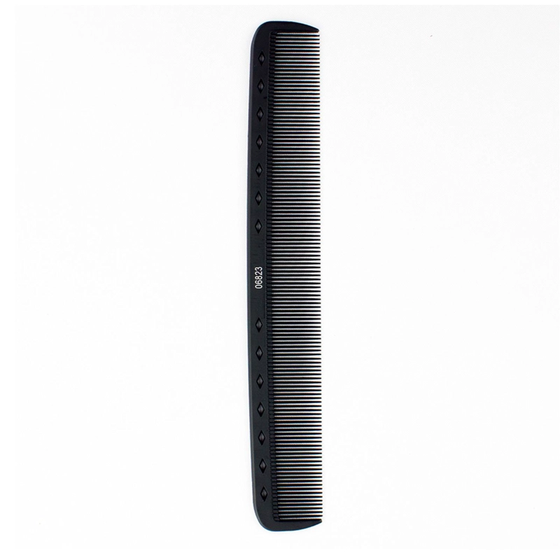 PEINE DE CORTE 6823 TONI & GUY CARBONO ANTI ESTÁTICO BARBERIA - 1