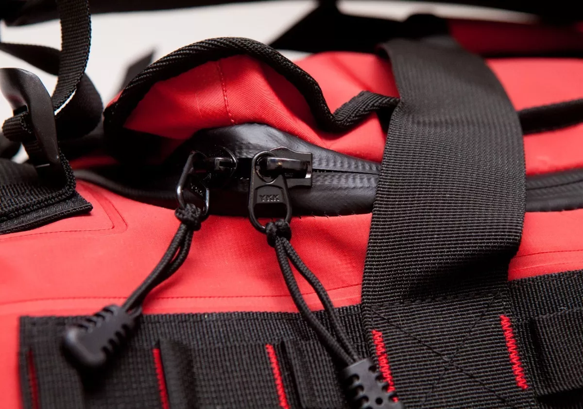 BOLSO DUFFEL OUTDOOR TRACKING CAMPING IMPERMEABLE DRYSAFE COLOR ROJO - 3