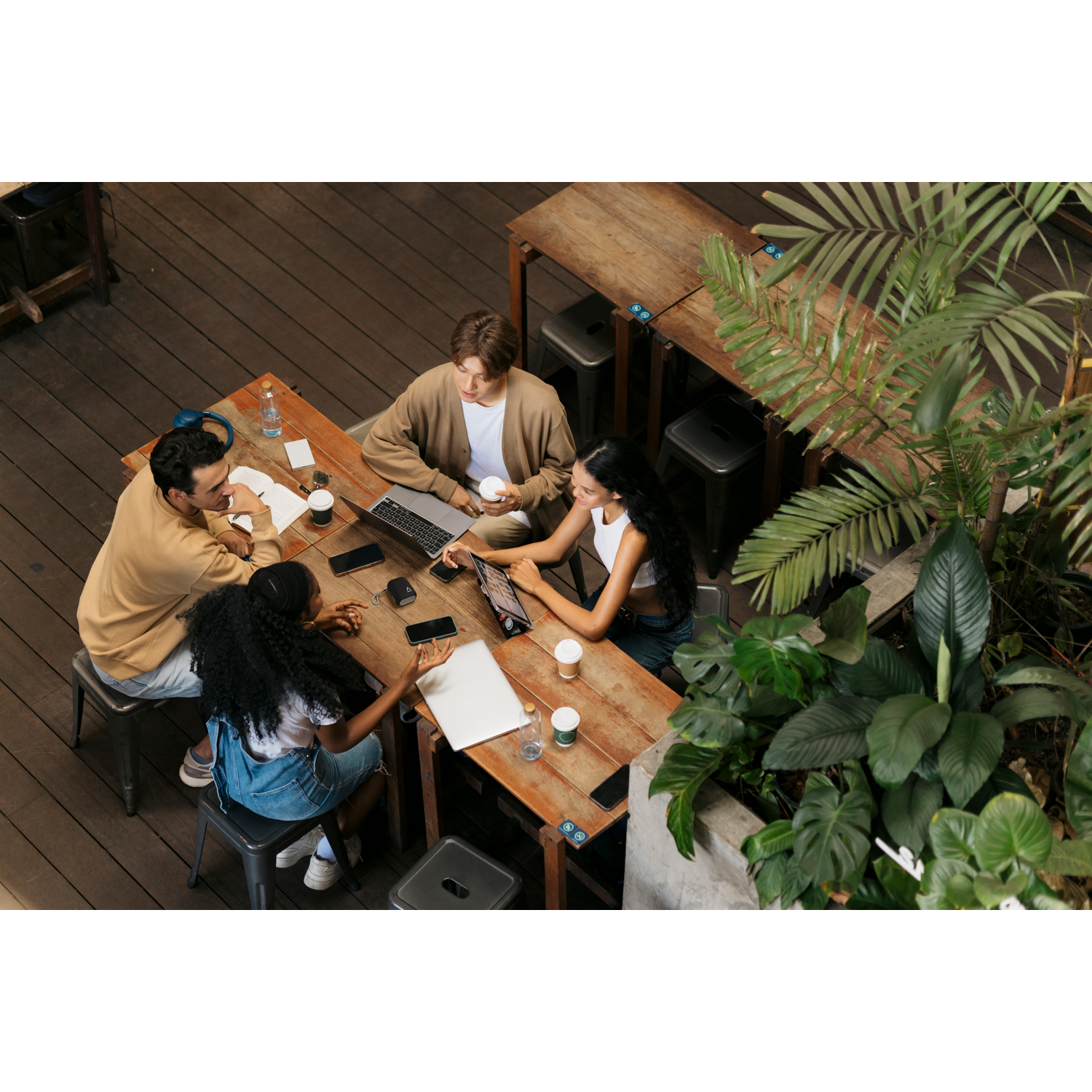 PARLANTE PORTATIL CREATIVE MUVO FLEX NEGRO - 8