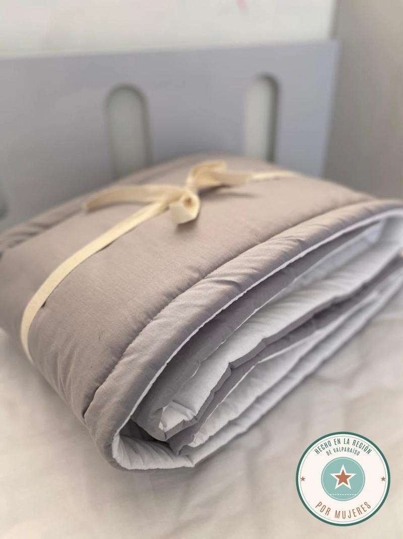 PROTECTOR DE CUNA BICOLOR GRIS Y BLANCO GLOGLO MAM 210 X 30 CM ALGODON 300 HILOS - 3