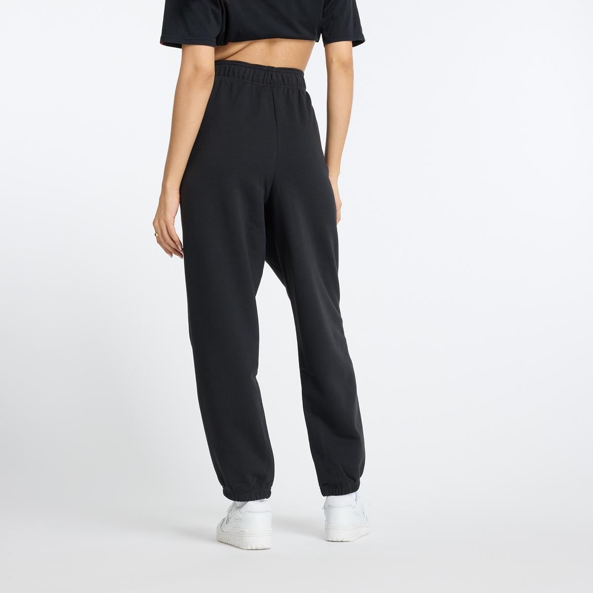 PANTALON JOGGER LIFESTYLE MUJER NEW BALANCE NEGRO - 2