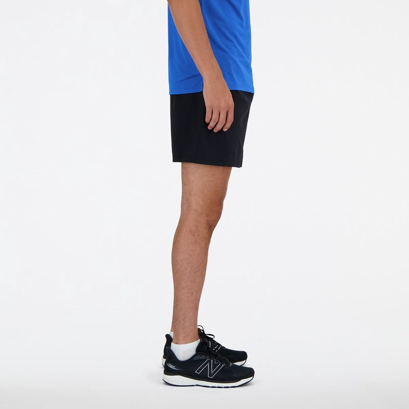 SHORT RUNNING HOMBRE NEW BALANCE SPORT ESSENTIALS NEGRO - 3