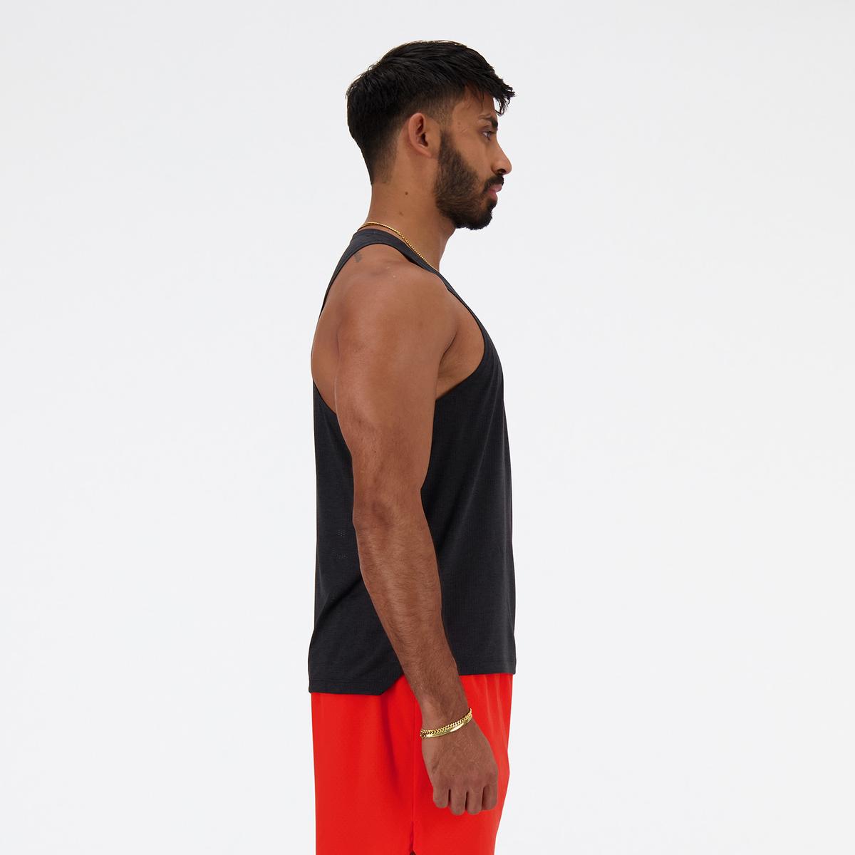 POLERA SIN MANGAS RUNNING HOMBRE NEW BALANCE ATHLETIC NEGRO - 2