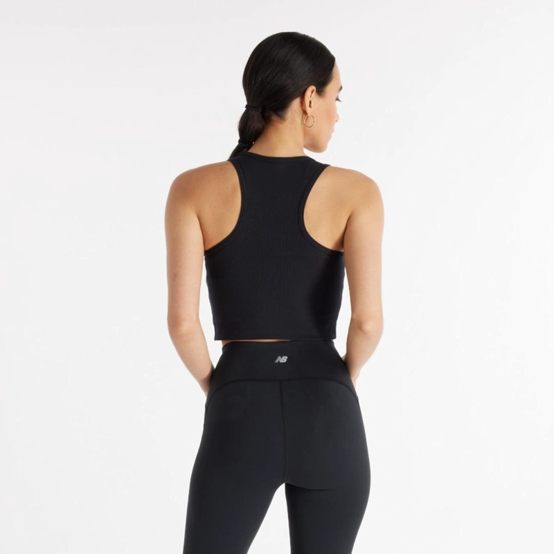 POLERA SIN MANGAS LIFESTYLE MUJER NEW BALANCE NEGRA - 2