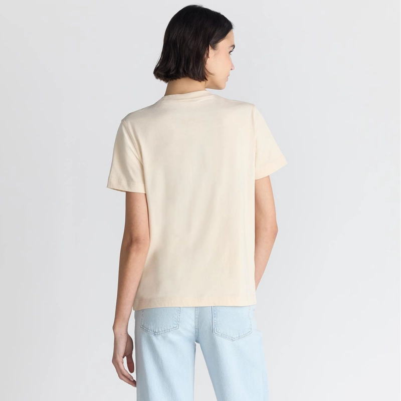 POLERA LIFESTYLE MUJER NEW BALANCE SPORT ESSENTIALS BEIGE - 2