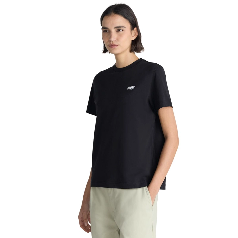 POLERA MUJER NEW BALANCE ESSENTIALS NEGRA - 1