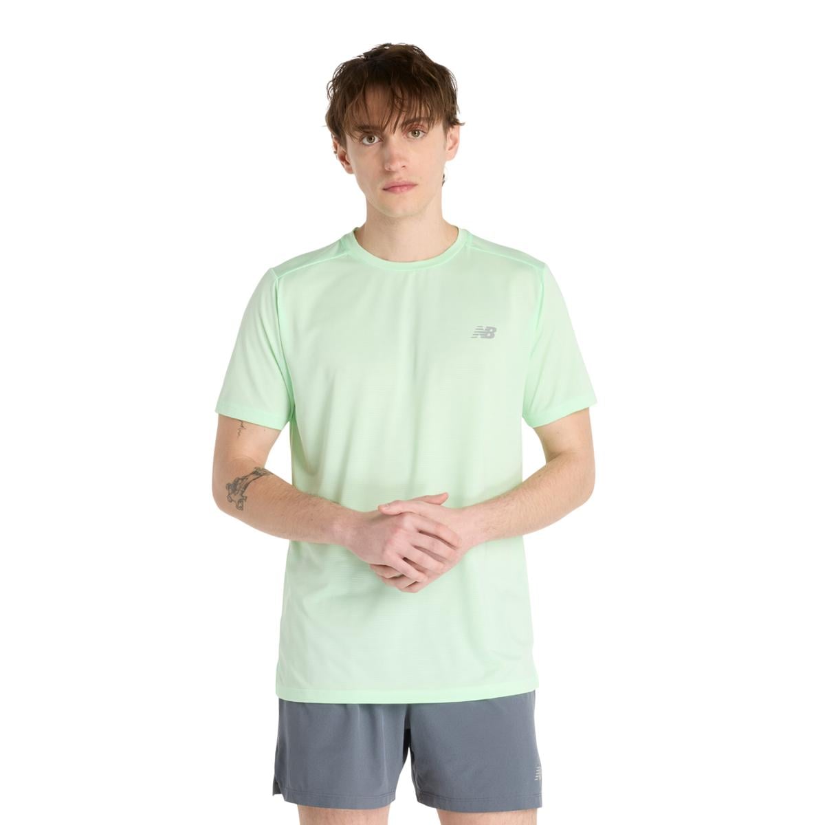 NEW BALANCE POLERA RUNNING HOMBRE NEW BALANCE SPORT ESSENTIALS VERDE