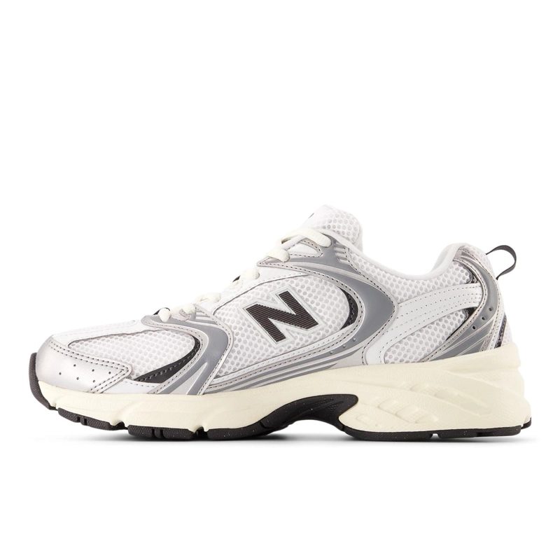 ZAPATILLAS URBANAS UNISEX NEW BALANCE 530 BLANCA - 2