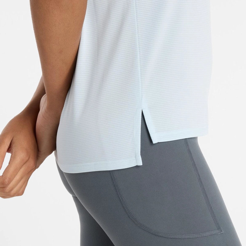 POLERA RUNNING MUJER NEW BALANCE SPORT ESSENTIALS CALIPSO - 6