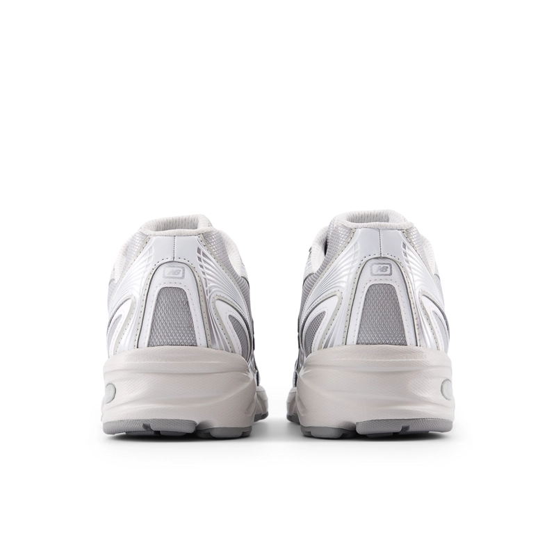 ZAPATILLAS URBANAS UNISEX NEW BALANCE 740 GRIS/BLANCO - 5