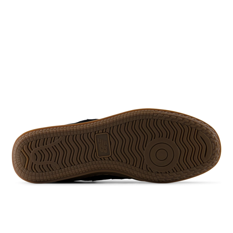 ZAPATILLAS URBANAS HOMBRE NEW BALANCE T500 NEGRA/CAFE - 5