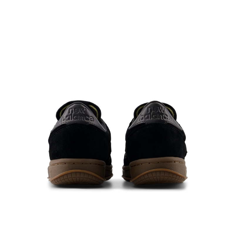 ZAPATILLAS URBANAS HOMBRE NEW BALANCE T500 NEGRA/CAFE - 6