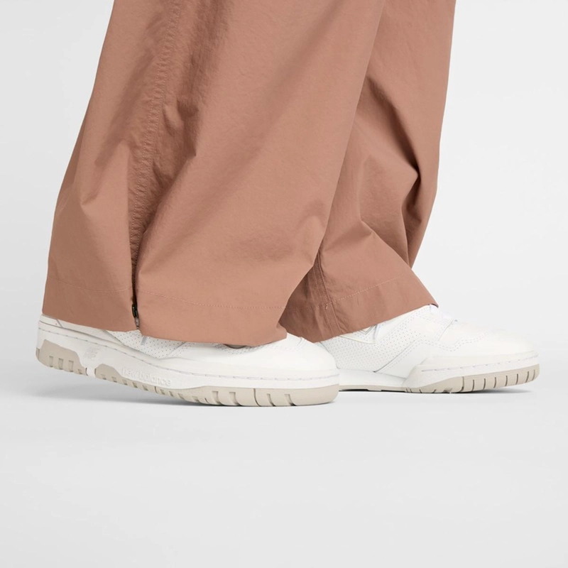 PANTALON LIFESTYLE MUJER NEW BALANCE WOVEN CARGO CAFE - 6