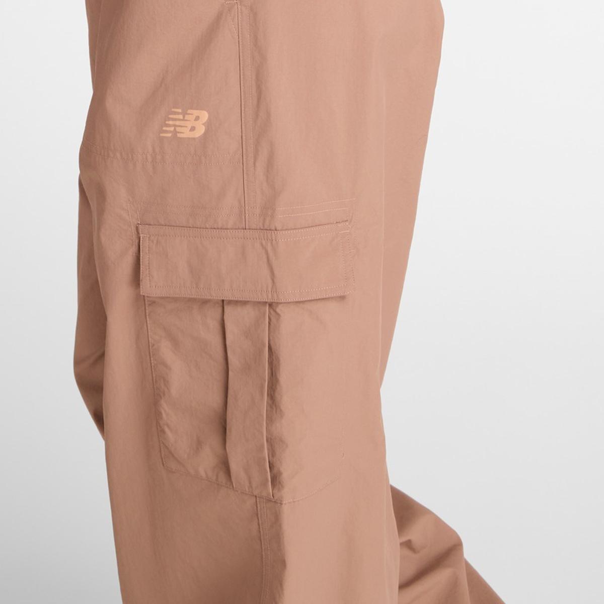 PANTALON LIFESTYLE MUJER NEW BALANCE WOVEN CARGO CAFE - 7