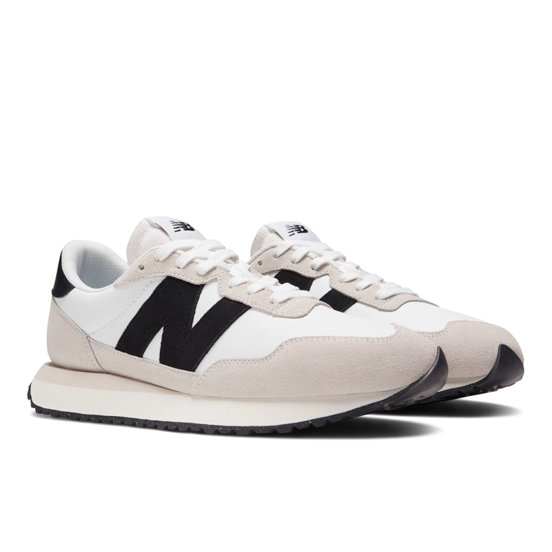 ZAPATILLAS URBANAS HOMBRE NEW BALANCE 237 BEIGE/BLANCA - 4