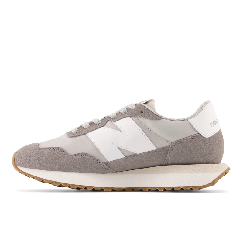 ZAPATILLAS URBANAS MUJER NEW BALANCE 237 BEIGE/BLANCAS - 2