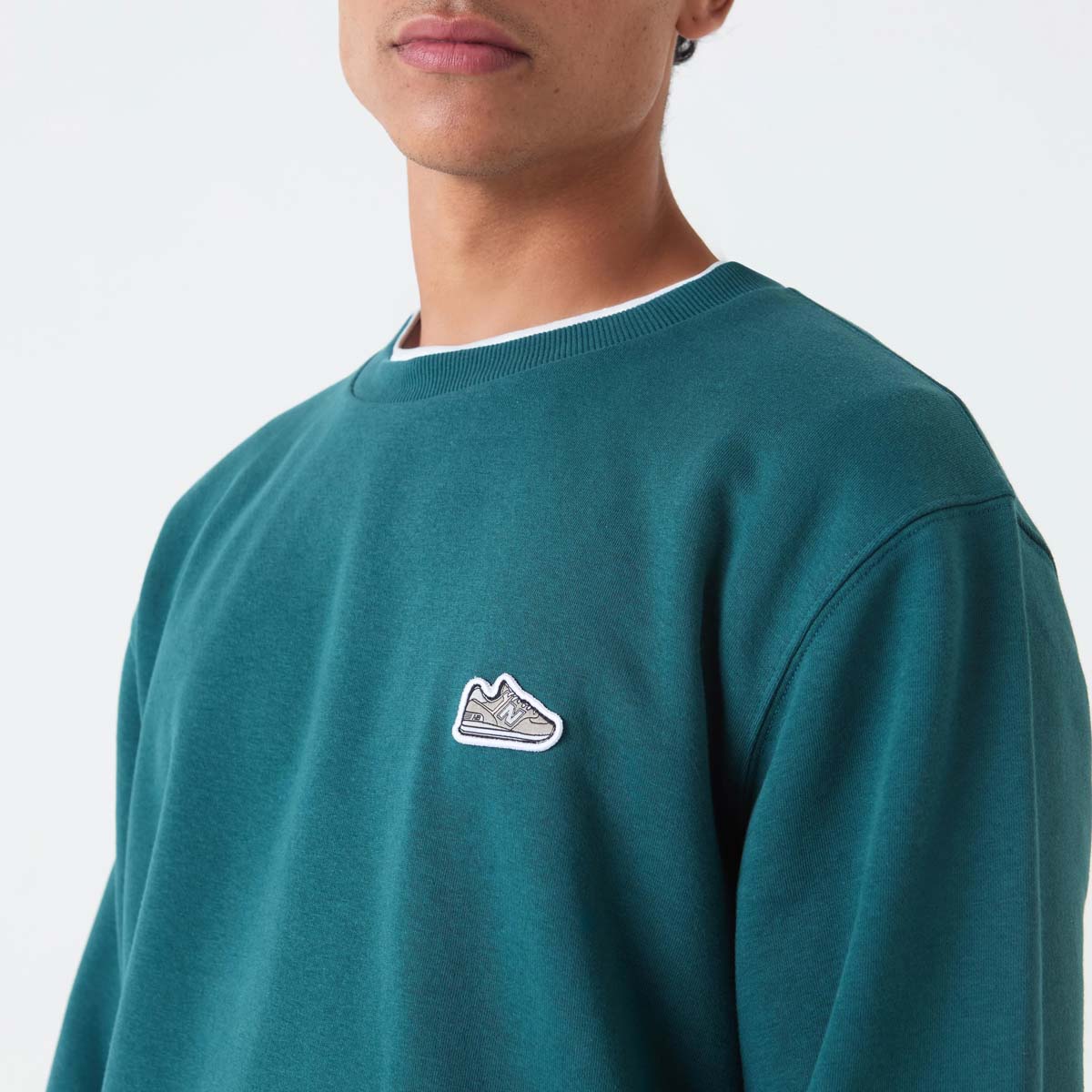 POLERON HOMBRE NEW BALANCE SPORT ESSENTIALS FLECE CREW VERDE - 4