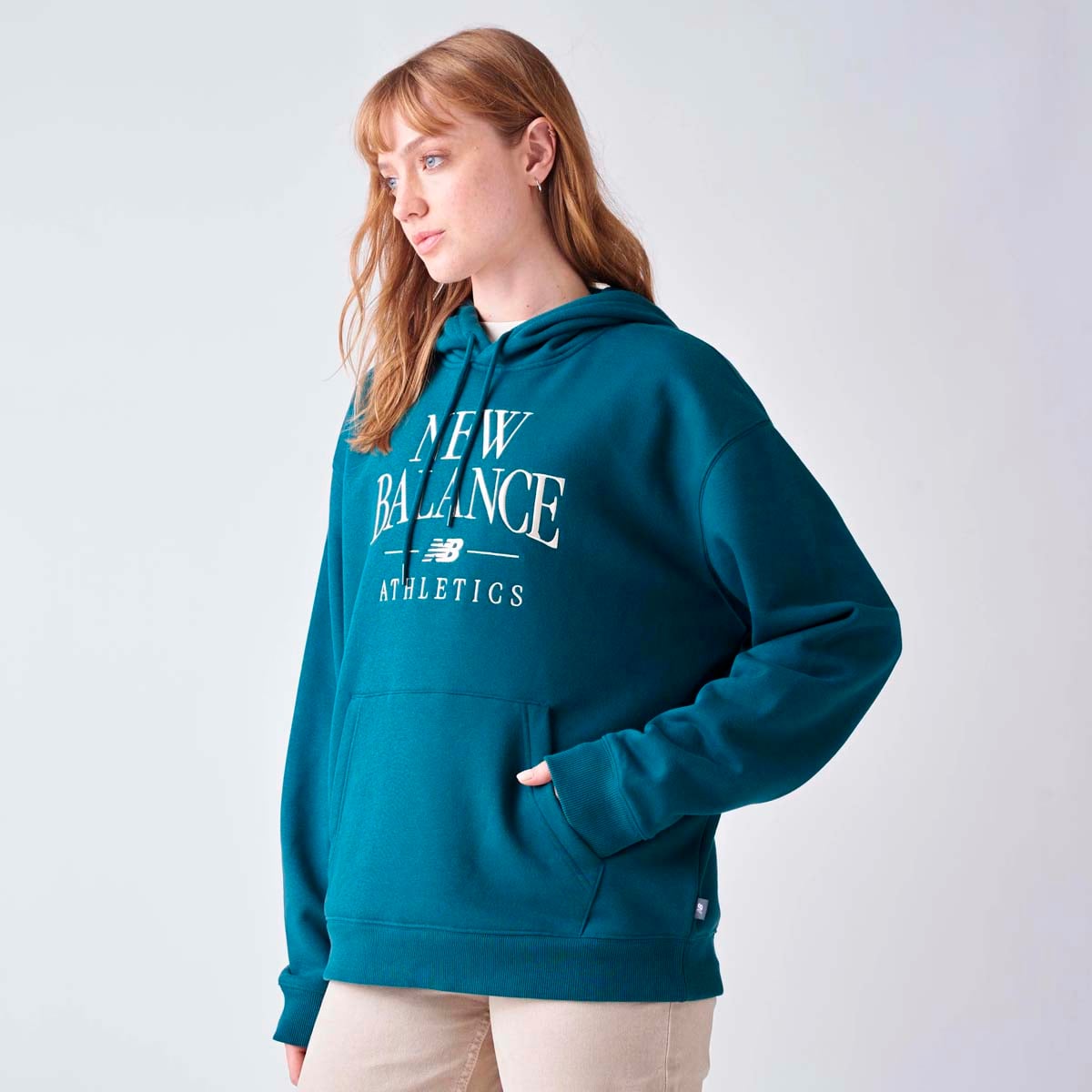 POLERON LIFESTYLE MUJER NEW BALANCE LINEAR HERITAGE VERDE - 2