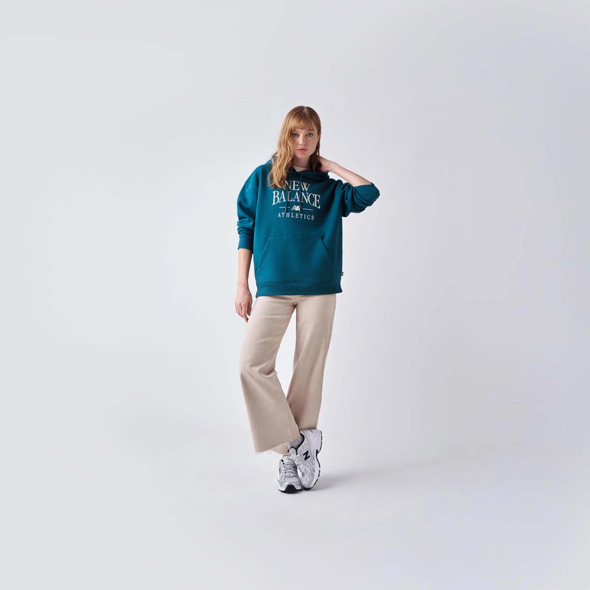 POLERON LIFESTYLE MUJER NEW BALANCE LINEAR HERITAGE VERDE - 7