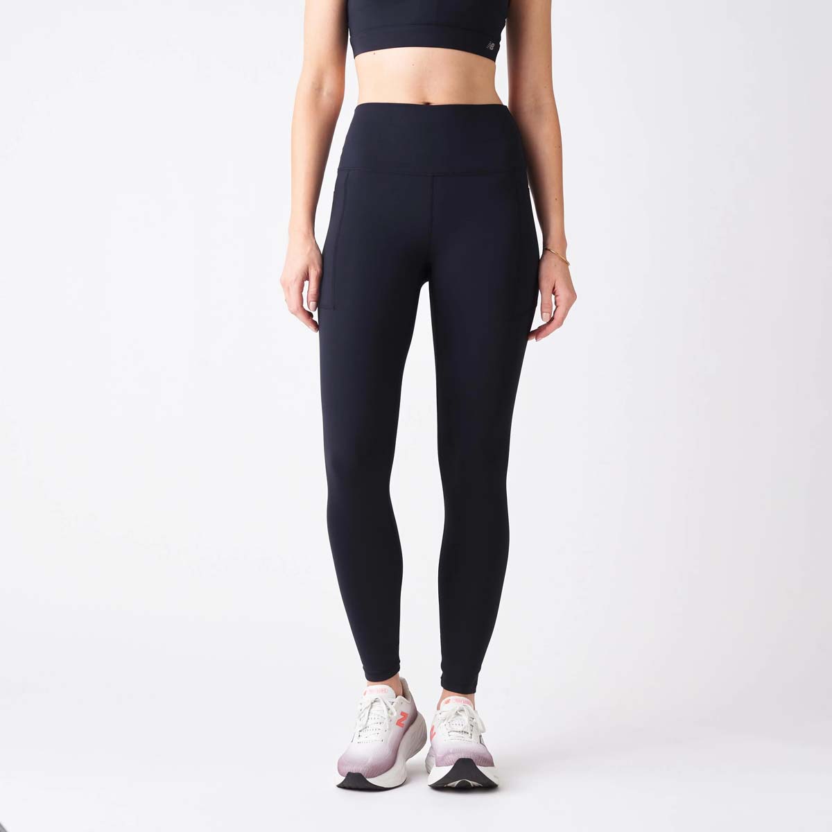CALZA RUNNING MUJER NEW BALANCE HARMONY HIGH RISE 25'' NEGRA - 1