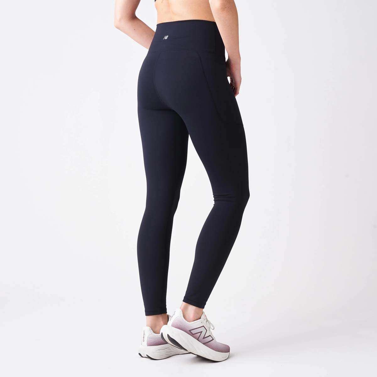 CALZA RUNNING MUJER NEW BALANCE HARMONY HIGH RISE 25'' NEGRA - 2
