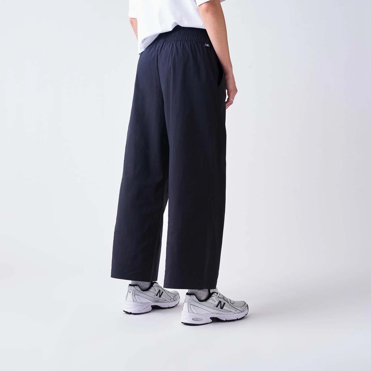 PANTALON LIFESTYLE MUJER NEW BALANCE PULL-ON PANT NEGRO - 2
