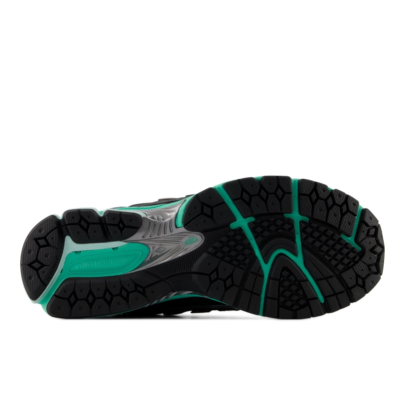 ZAPATILLAS URBANAS UNISEX NEW BALANCE 1906 F NEGRAS/VERDE - 4