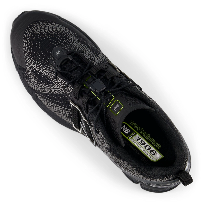 ZAPATILLAS URBANAS UNISEX NEW BALANCE 1906 F NEGRAS/BEIGE - 4