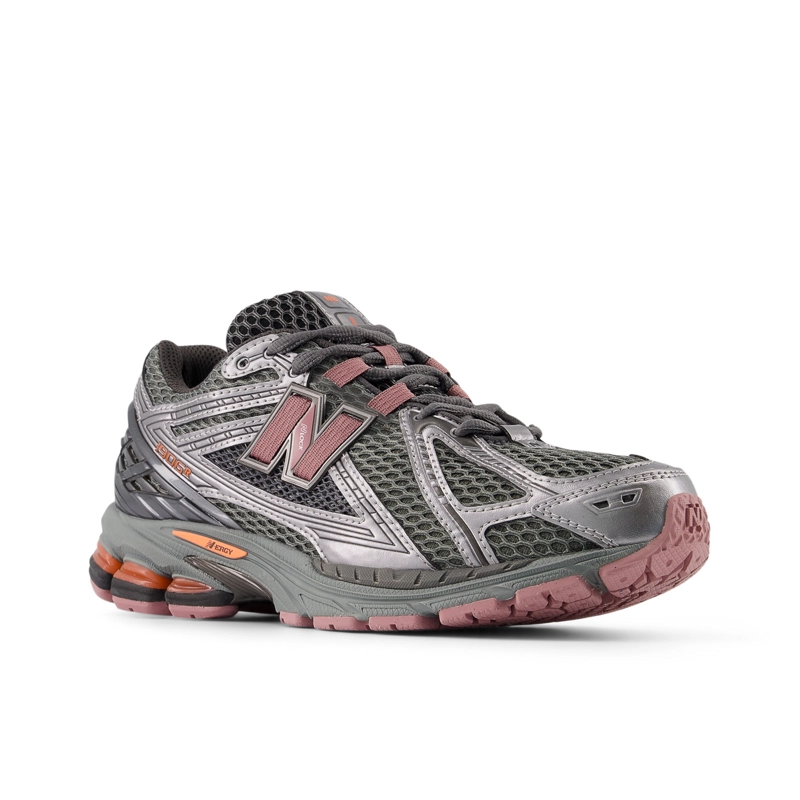 ZAPATILLAS URBANAS UNISEX NEW BALANCE 1906 W GRIS/ROSA - 4