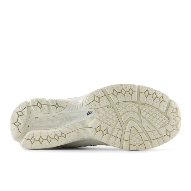 ZAPATILLAS URBANAS UNISEX NEW BALANCE 2002 R BLANCAS/BEIGE - 5