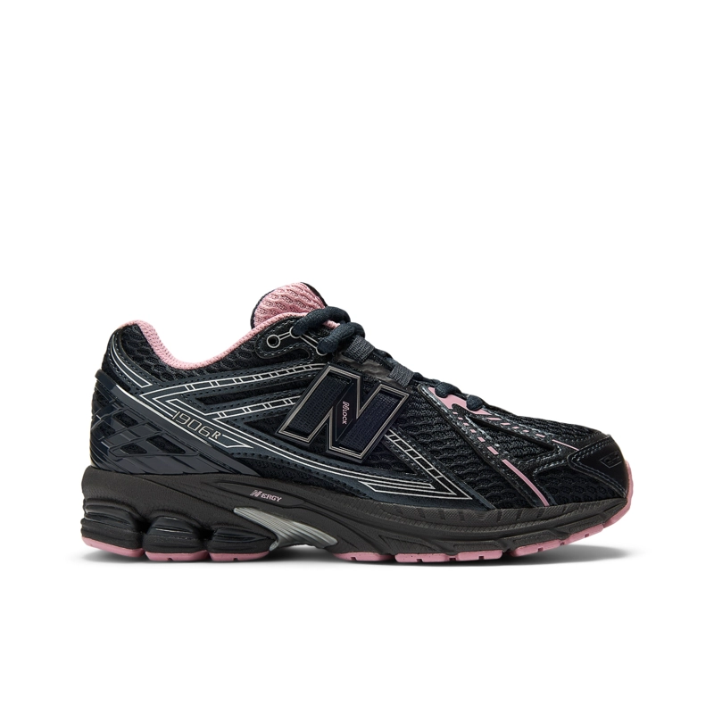 ZAPATILLAS URBANAS NIÑOS NEW BALANCE 1906 R NEGRA/ROSA - 1