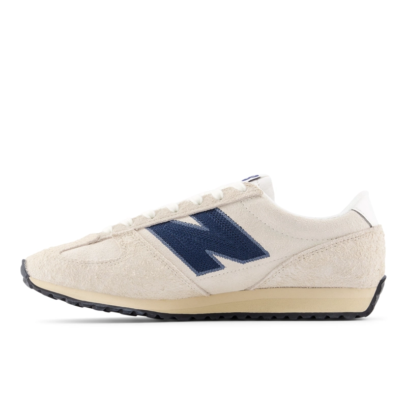 ZAPATILLAS URBANAS UNISEX NEW BALANCE 471 BEIGE - 2