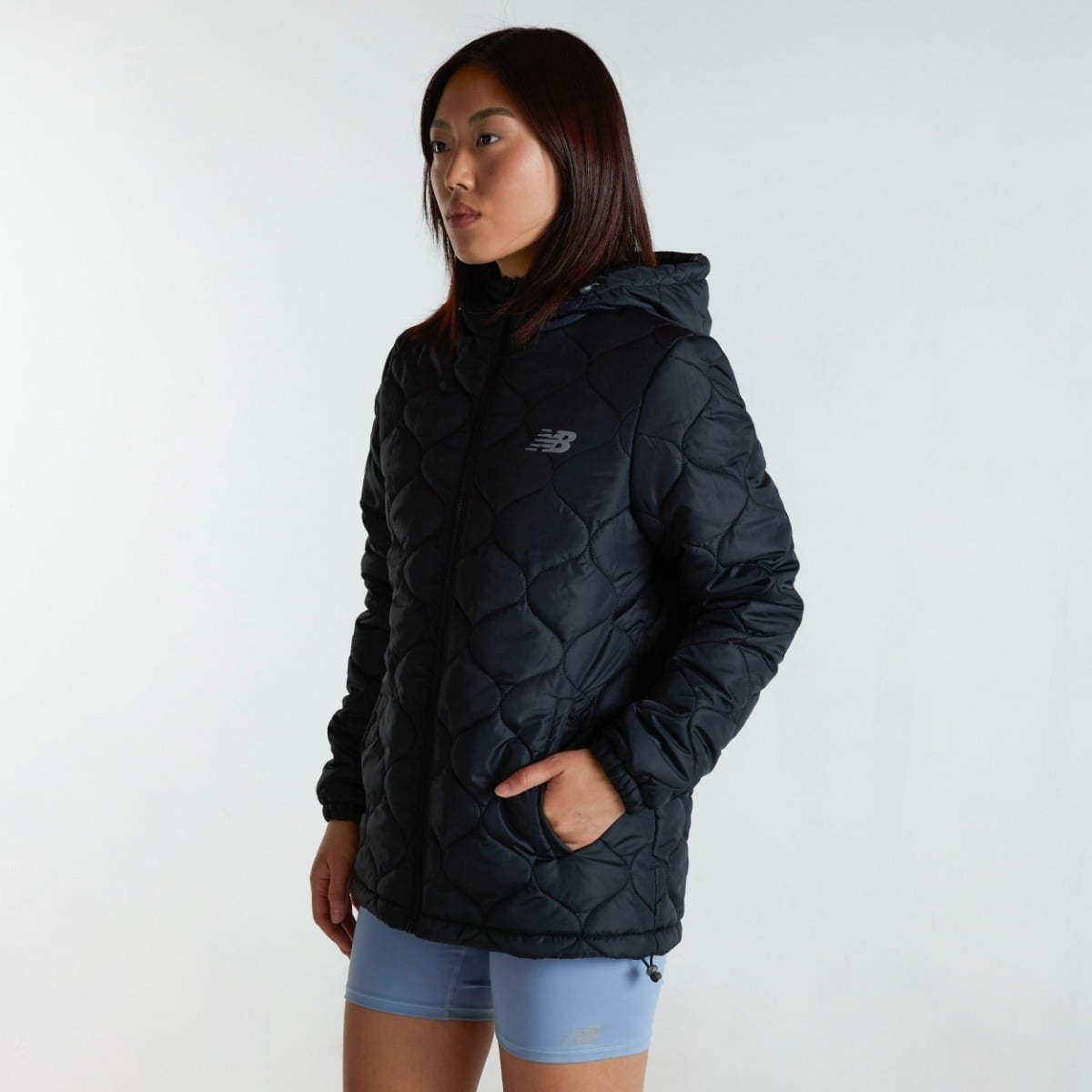 PARKA OUTDOOR MUJER NEW BALANCE NEGRA - 2