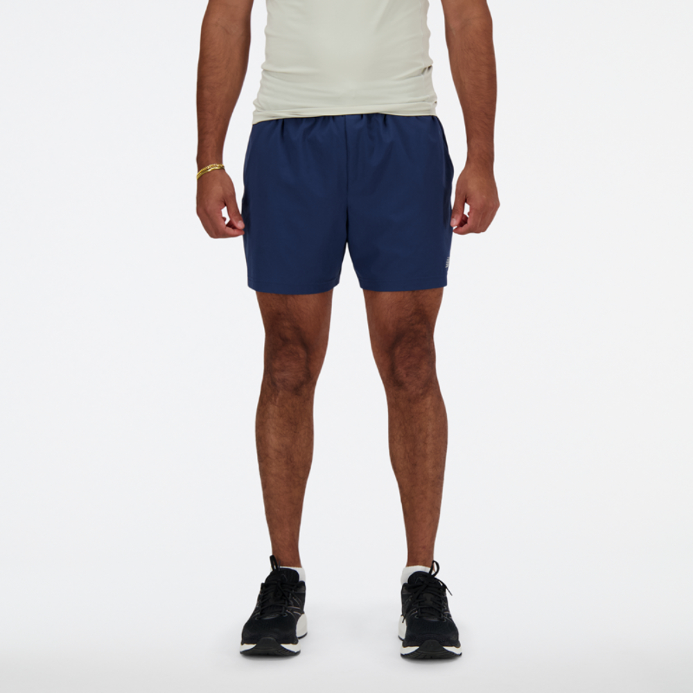 SHORTS RUNNING HOMBRE NEW BALANCE MS41227NNY AZUL MARINO - 1